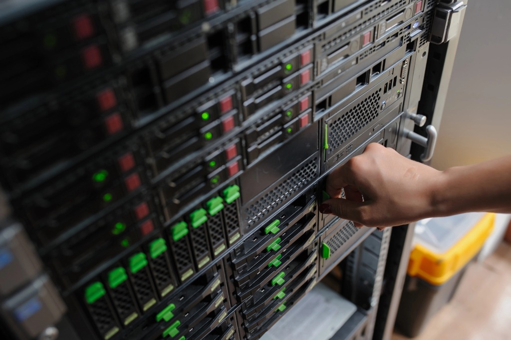 ASPerience vous propose son service d'infogérance informatique, concentrez vous sur votre métier nous nous occupons du reste.